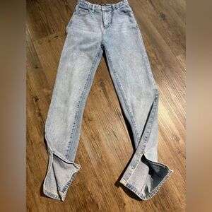 PrettyLittleThing Blue Split Hem Jeans